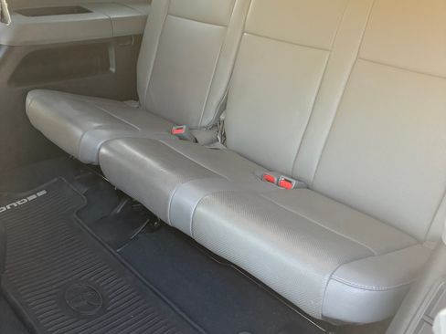 Used 2019 Toyota Sequoia Platinum image 14