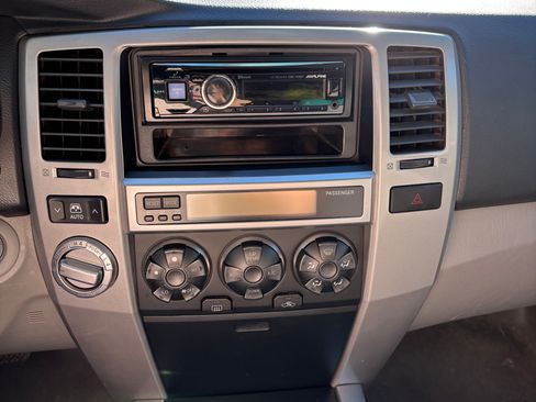 Used 2004 Toyota 4Runner Sport image 16