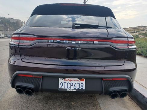 Used 2024 Porsche Macan image 4
