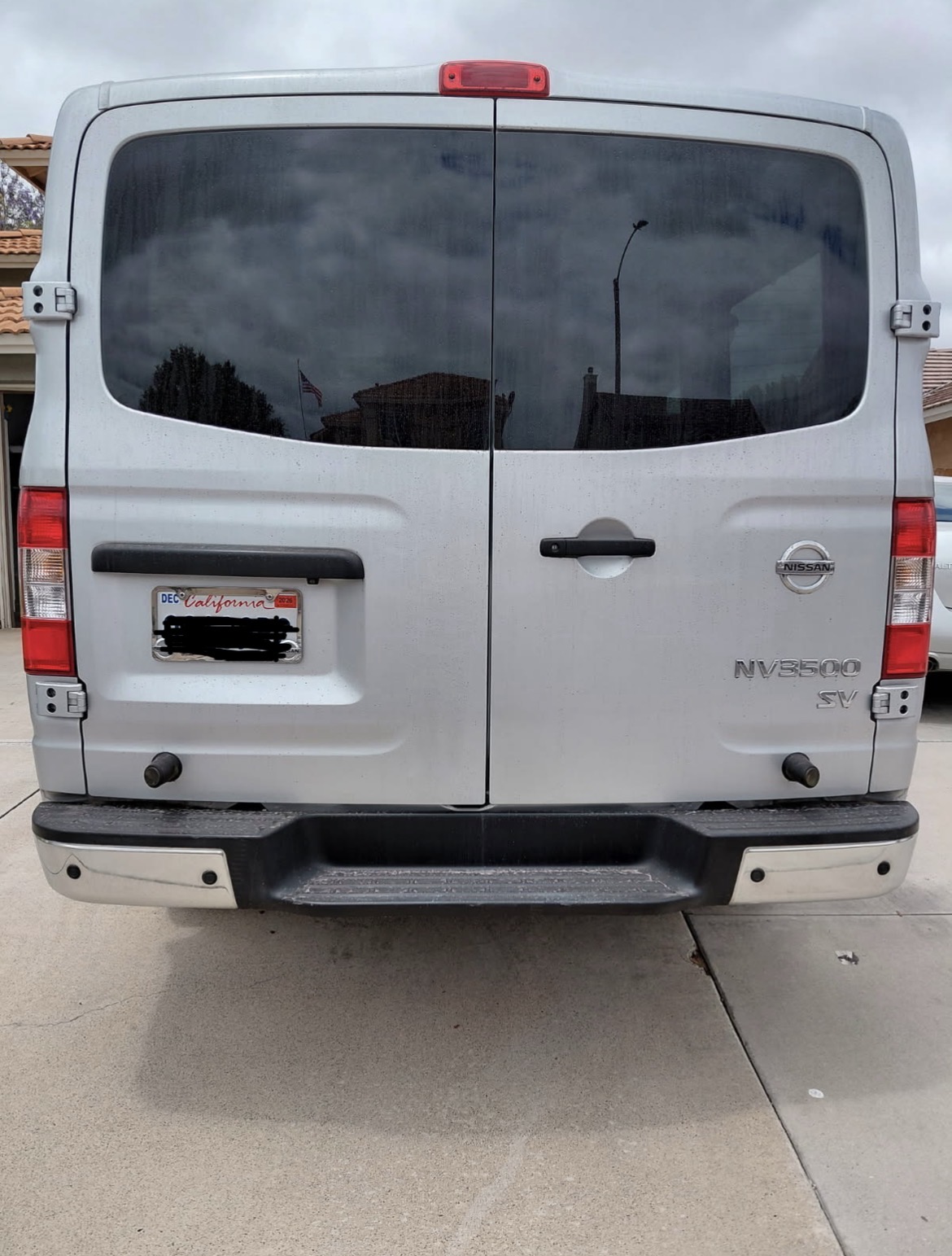Used 2018 Nissan NV 3500 SV w/ Navigation Package RWD image 4