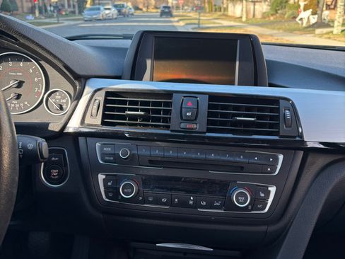 Used 2013 BMW 335i xDrive Sedan image 14