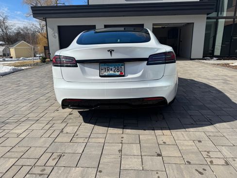 Used 2022 Tesla Model S Standard Range image 6