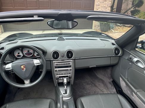 Used 2005 Porsche Boxster S image 16