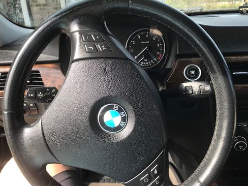 Used 2010 BMW 328i Sedan RWD image 18