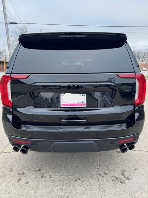 Used 2021 GMC Yukon Denali w/ Denali Premium Package AWD/4WD image 6