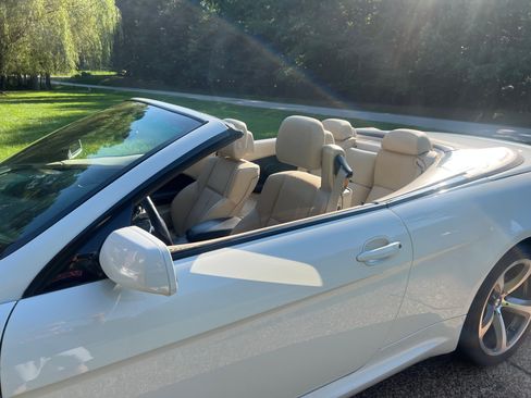 Used 2008 BMW 650i Convertible RWD image 10
