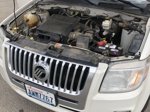 Used 2011 Mercury Mariner Premier w/ 202A Rapid Spec Order Code image 8