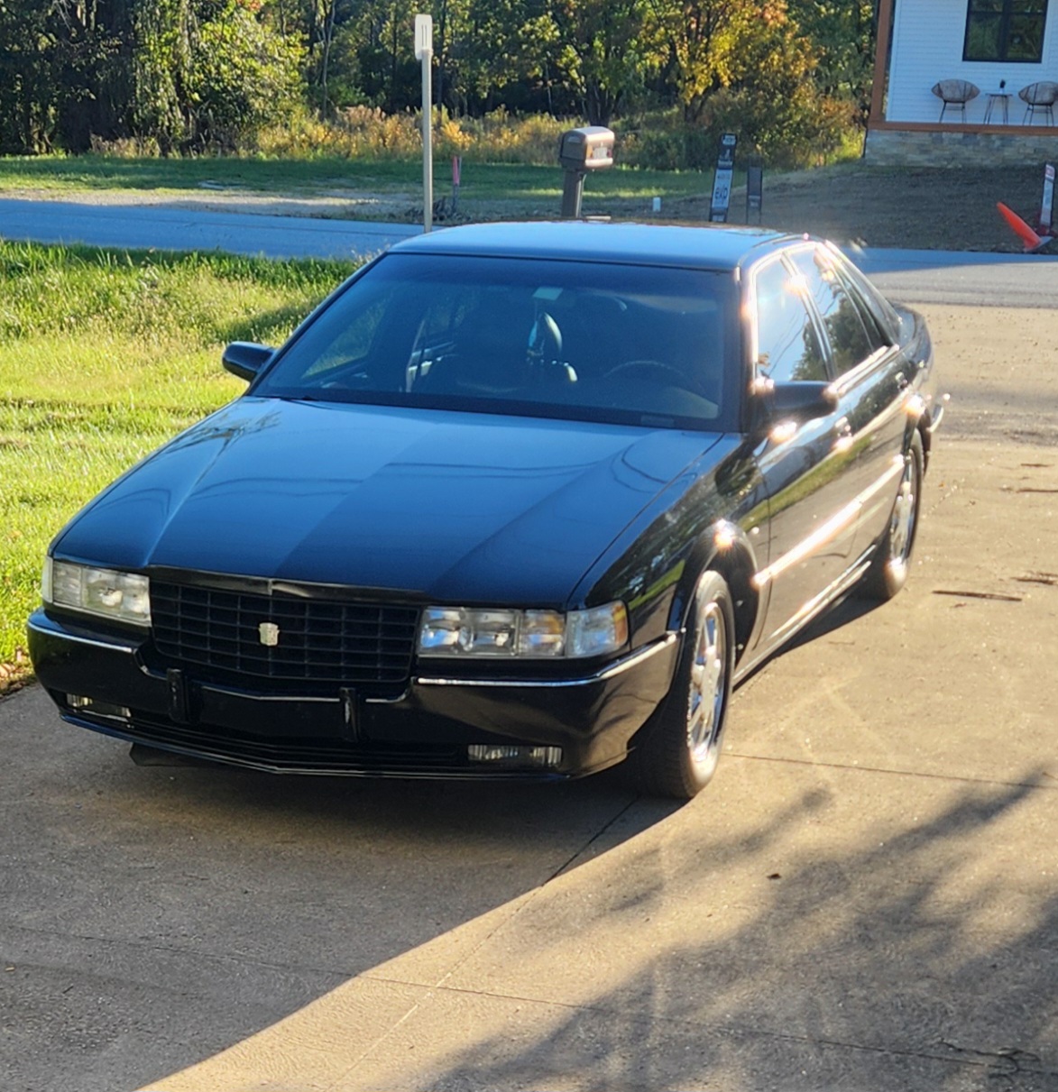 Used 1996 Cadillac Seville STS FWD image 2