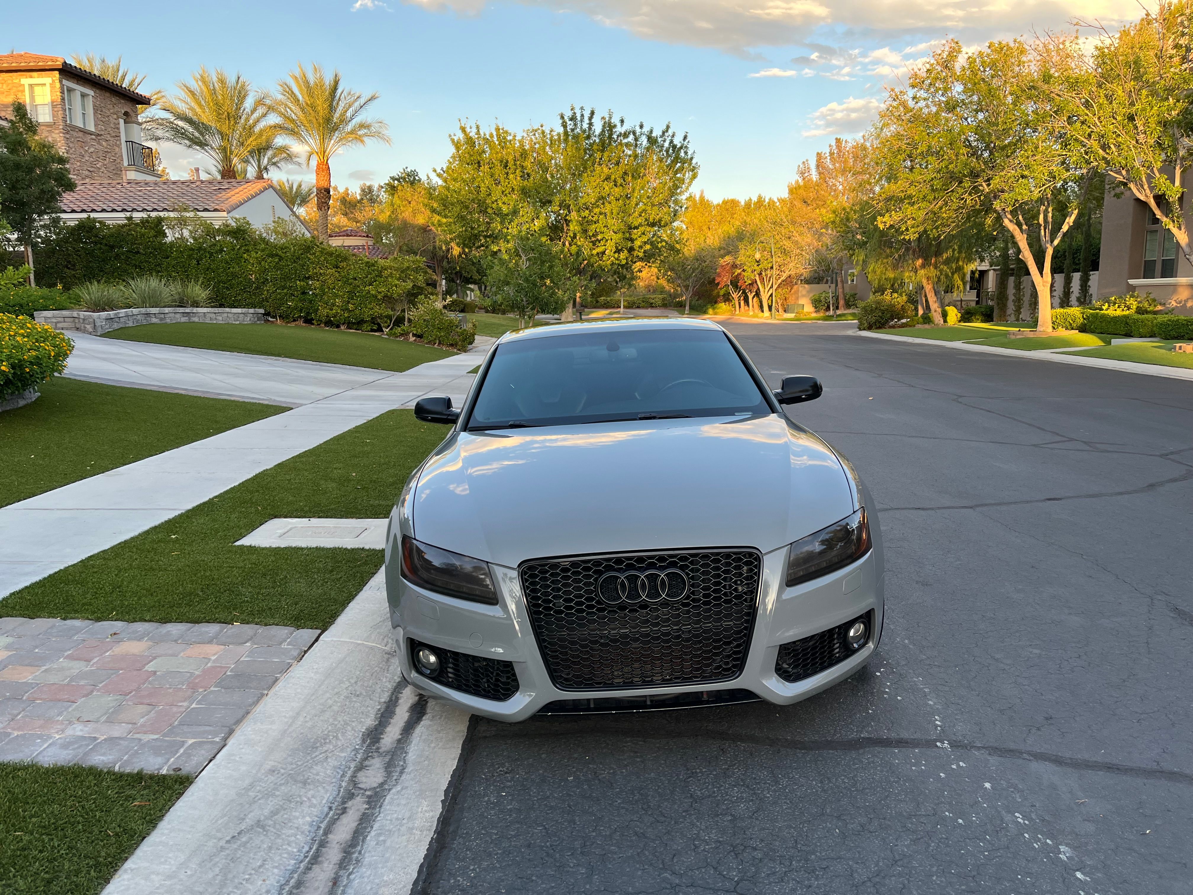 Used 2012 Audi S5 Prestige w/ Prestige Pkg AWD/4WD image 2