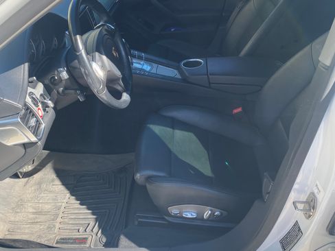 Used 2015 Porsche Panamera image 15