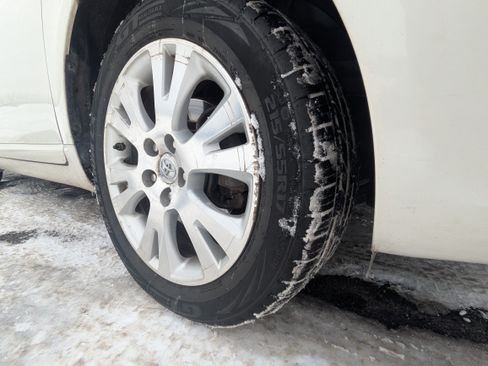 Used 2008 Toyota Avalon XL image 12