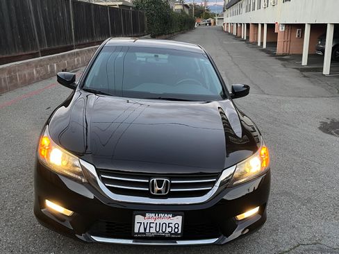 Used 2013 Honda Accord Sport image 16