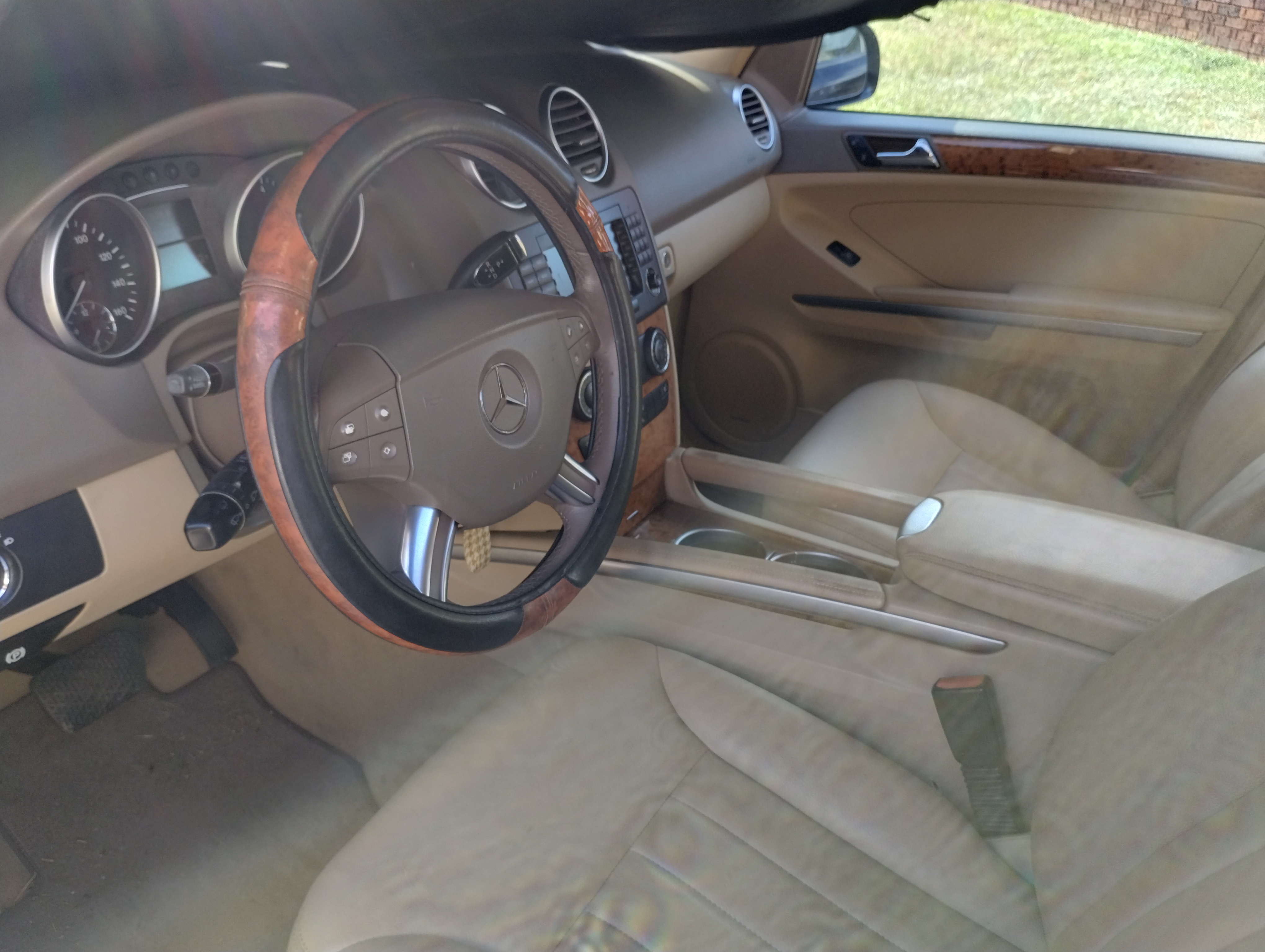 Used 2008 Mercedes-Benz ML 350 4MATIC image 11