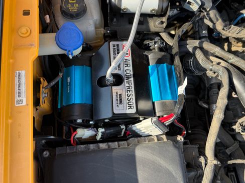 Used 2022 Ford Bronco Wildtrak image 22