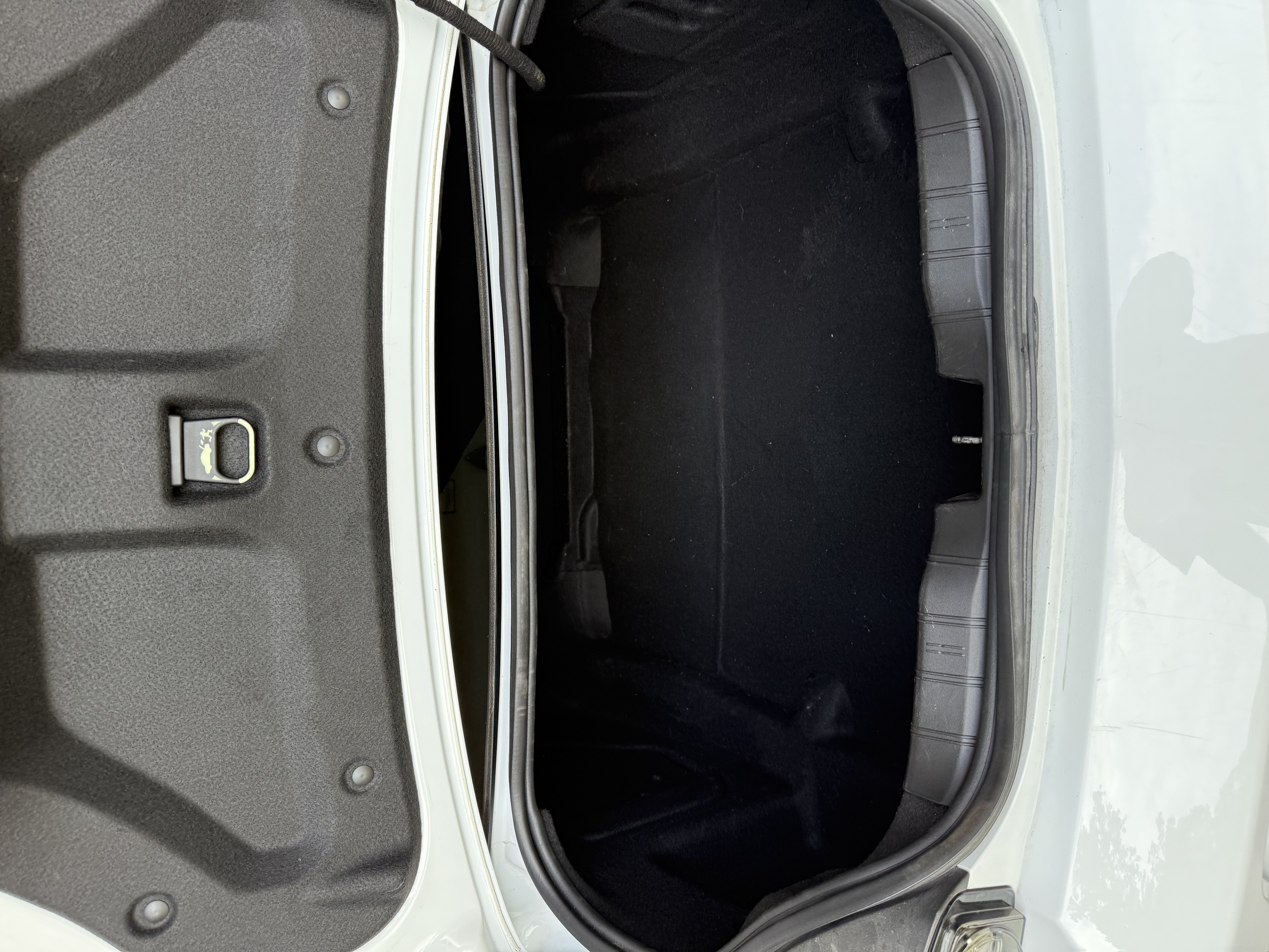 Used 2019 Chevrolet Camaro SS RWD image 14