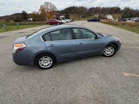 Used 2011 Nissan Altima 2.5 S image 5