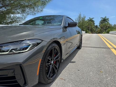 Used 2022 BMW M440i Coupe w/ Premium Package image 8