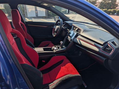 Used 2019 Honda Civic Type R image 14