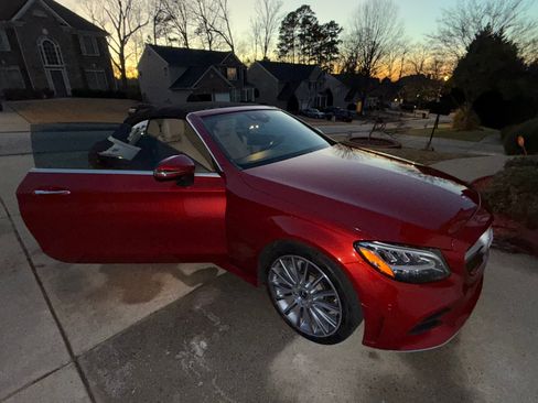 Used 2019 Mercedes-Benz C 300 Cabriolet image 12