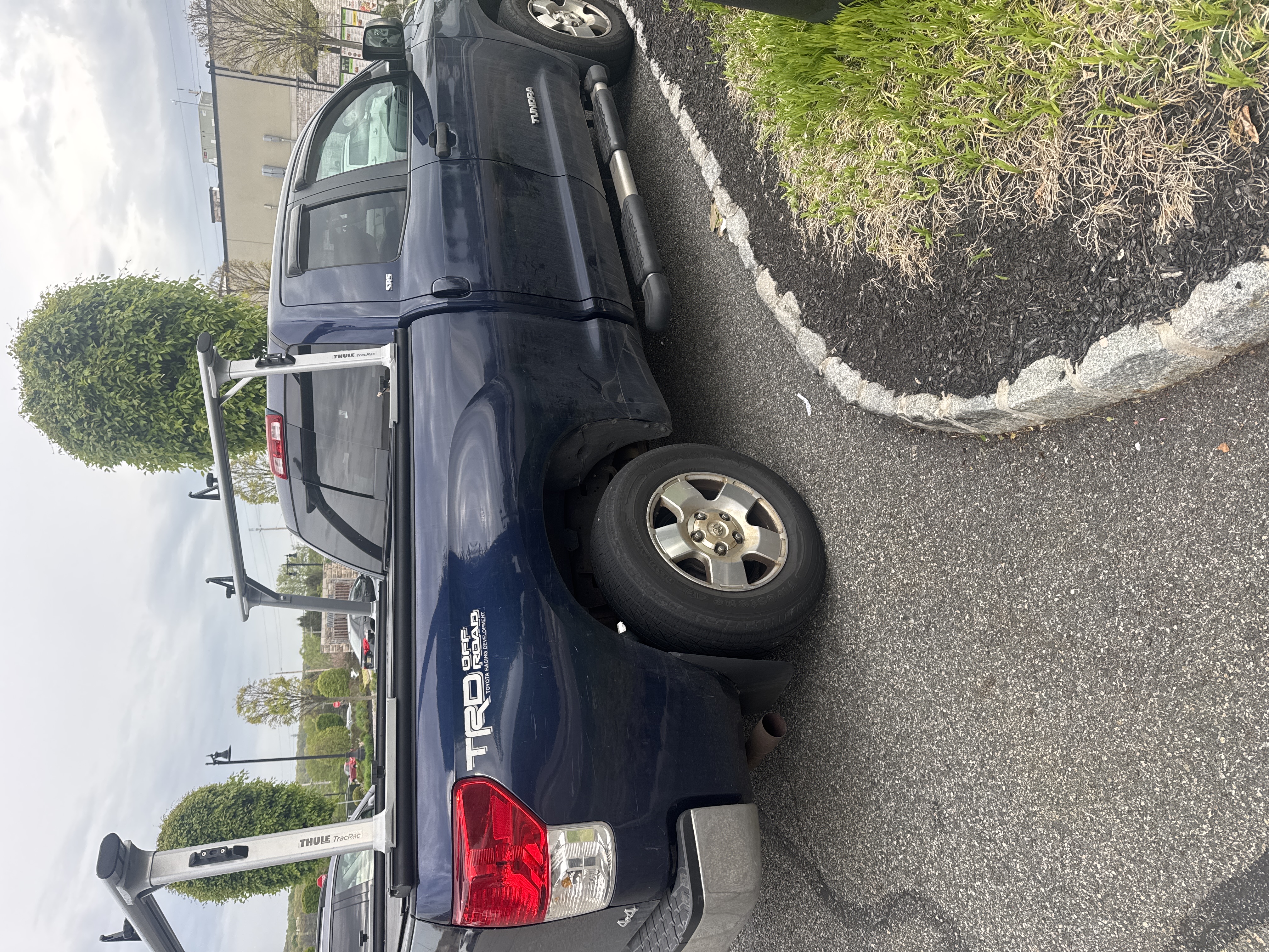 Used 2010 Toyota Tundra 4x4 Double Cab image 16