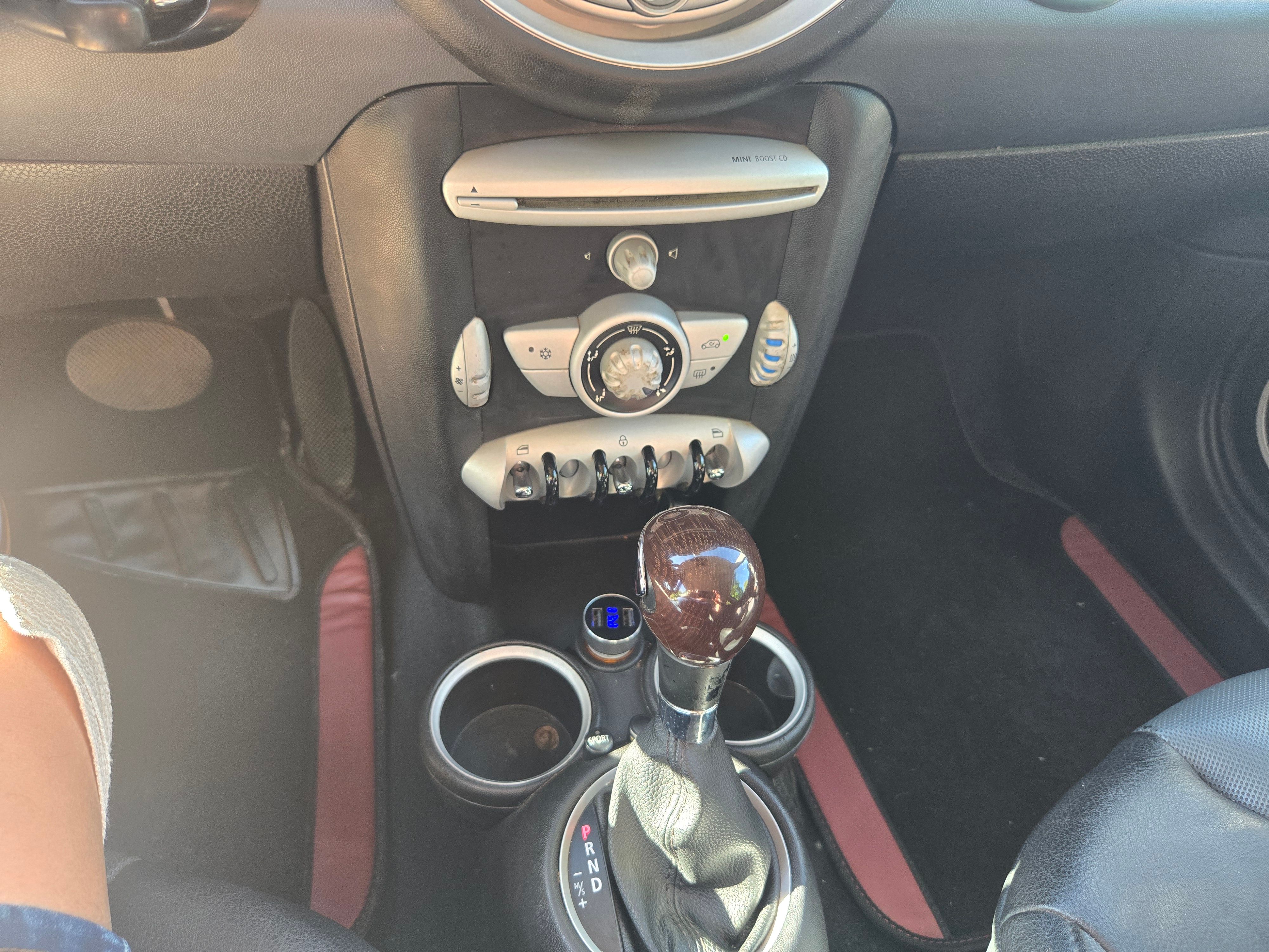 Used 2008 MINI Cooper Hardtop FWD image 4
