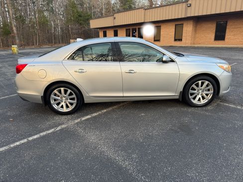 Used 2013 Chevrolet Malibu LTZ image 6