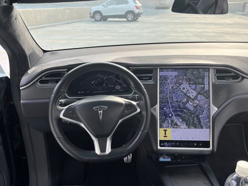 Used 2016 Tesla Model X Performance image 23