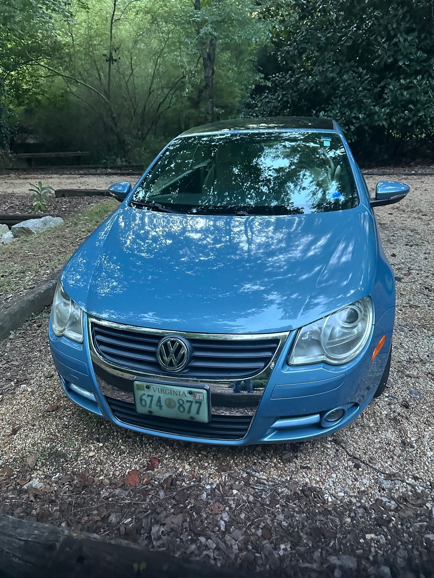 Used 2009 Volkswagen Eos Komfort FWD image 1