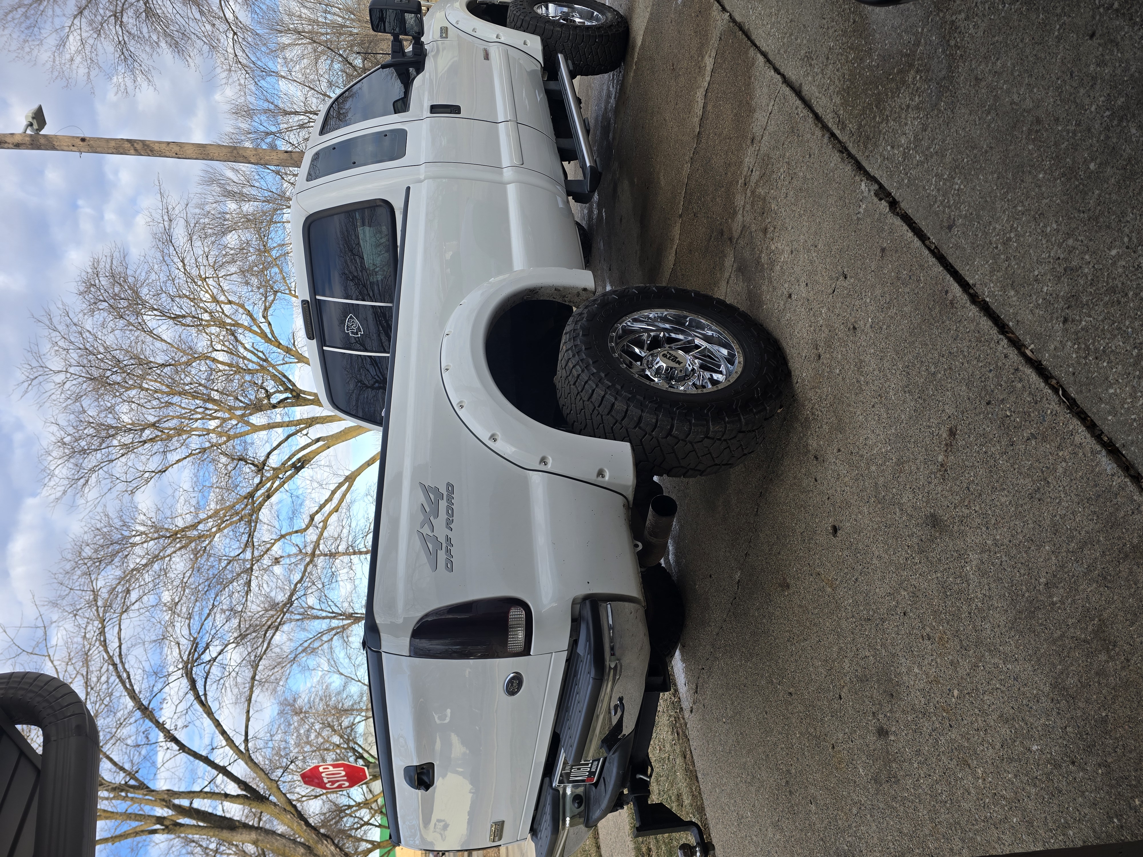 Used 2005 Ford F250 XLT AWD/4WD image 6