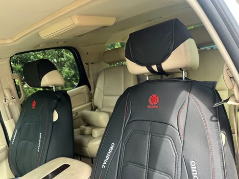 Used 2007 Cadillac Escalade AWD w/ Information Package image 7