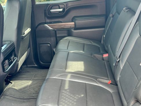 Used 2020 Chevrolet Silverado 1500 RST w/ All-Star Edition image 10