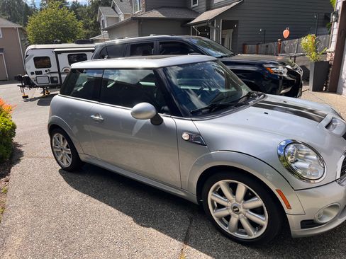 Used 2009 MINI Cooper S FWD image 4