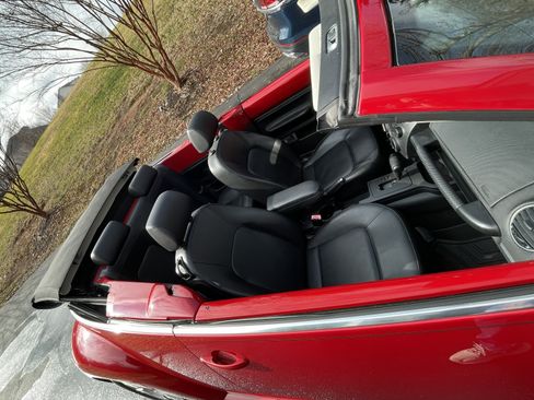 Used 2007 Volkswagen Beetle Convertible w/ Package 1 image 27