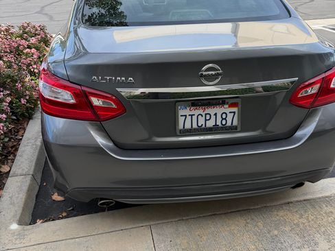 Used 2016 Nissan Altima 2.5 S w/ Power Driver Seat Package image 4