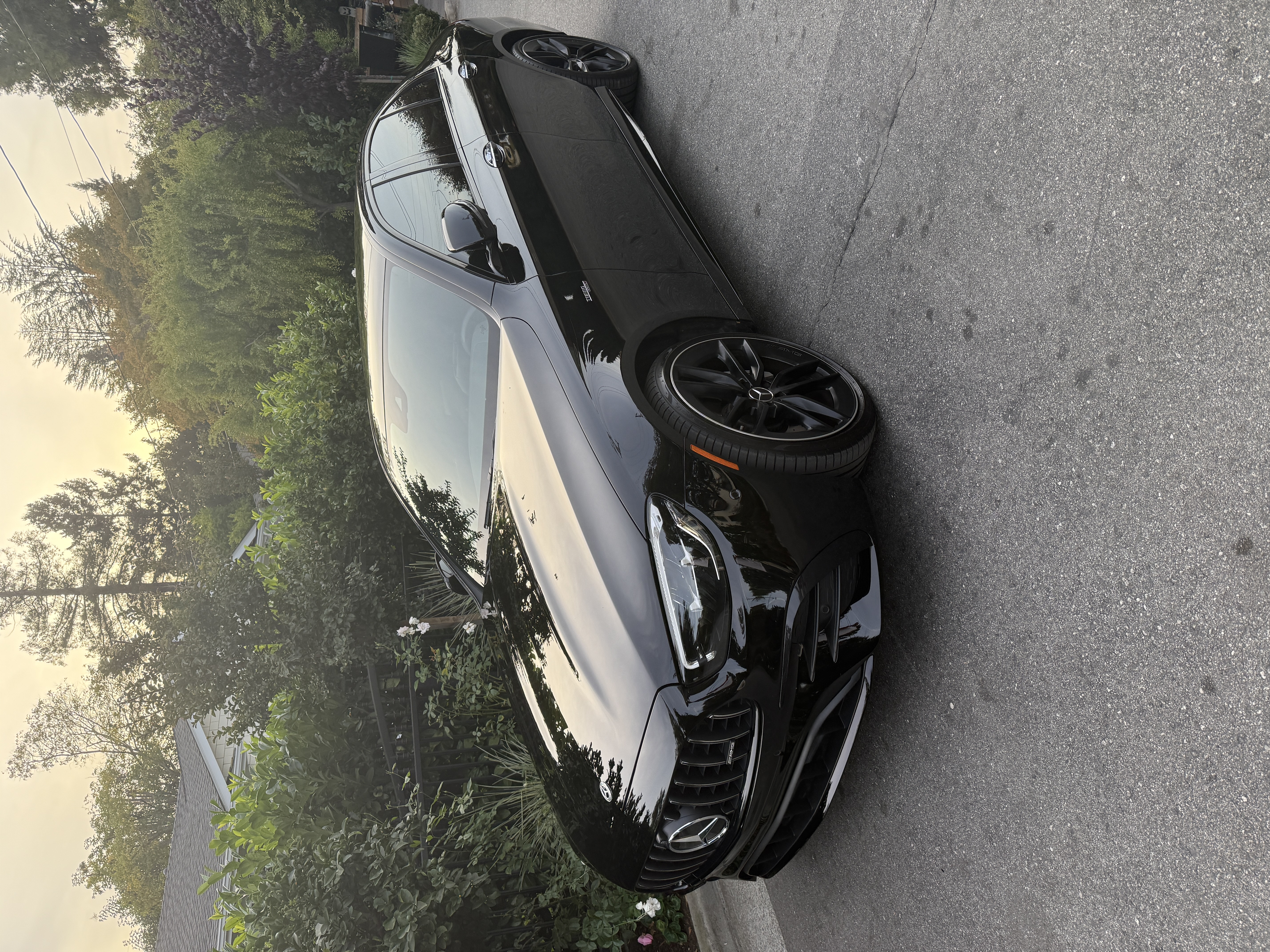 Used 2022 Mercedes-Benz E 53 AMG 4MATIC Sedan image 1