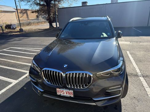 Used 2021 BMW X5 xDrive40i w/ Convenience Package image 4