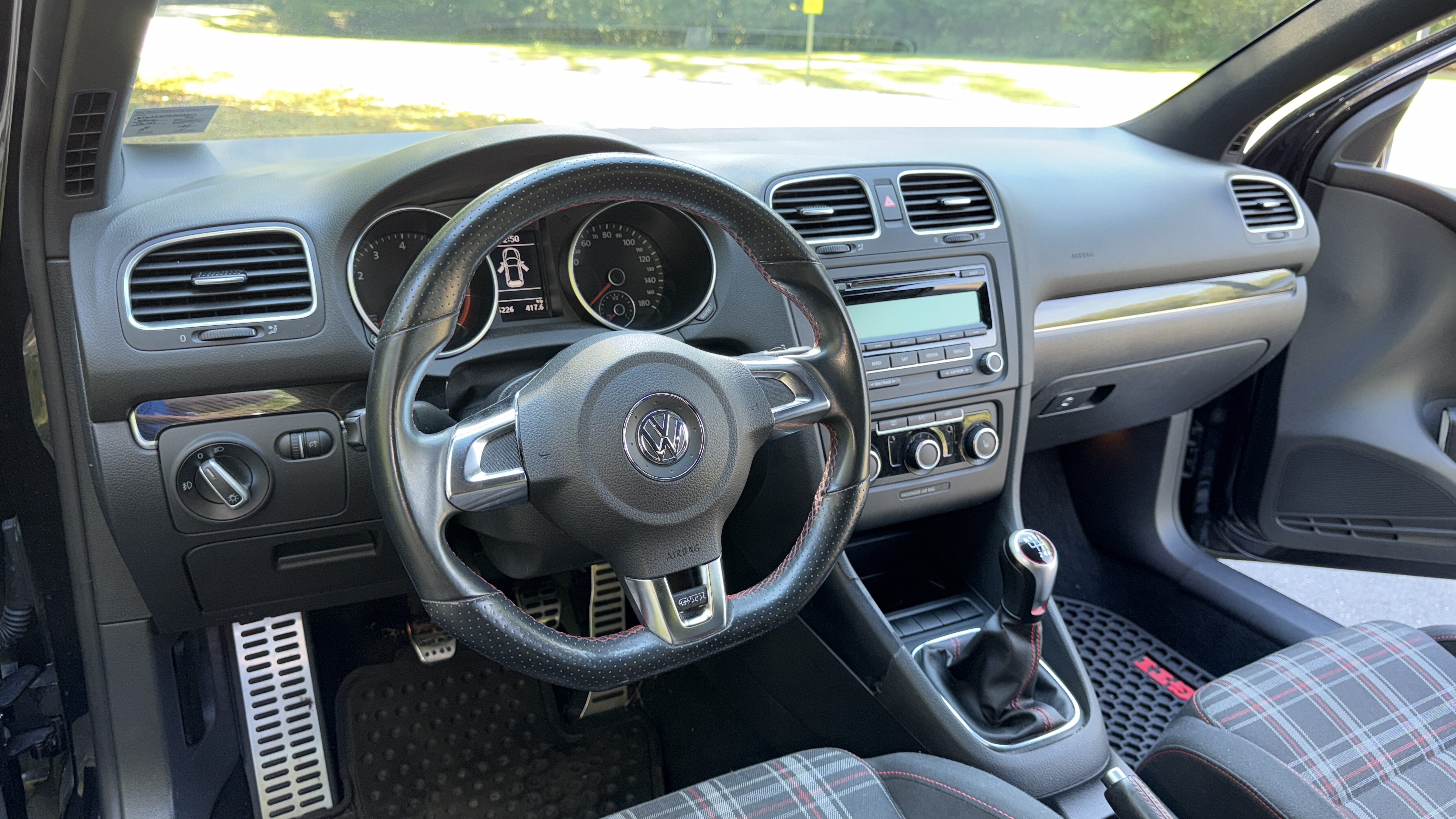 Used 2013 Volkswagen GTI 2-Door FWD image 13