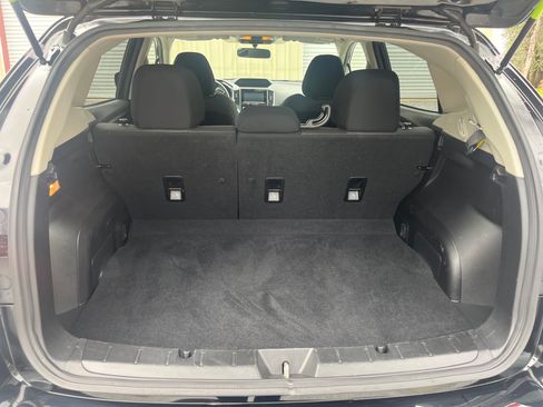 Used 2022 Subaru Crosstrek 2.0i image 11