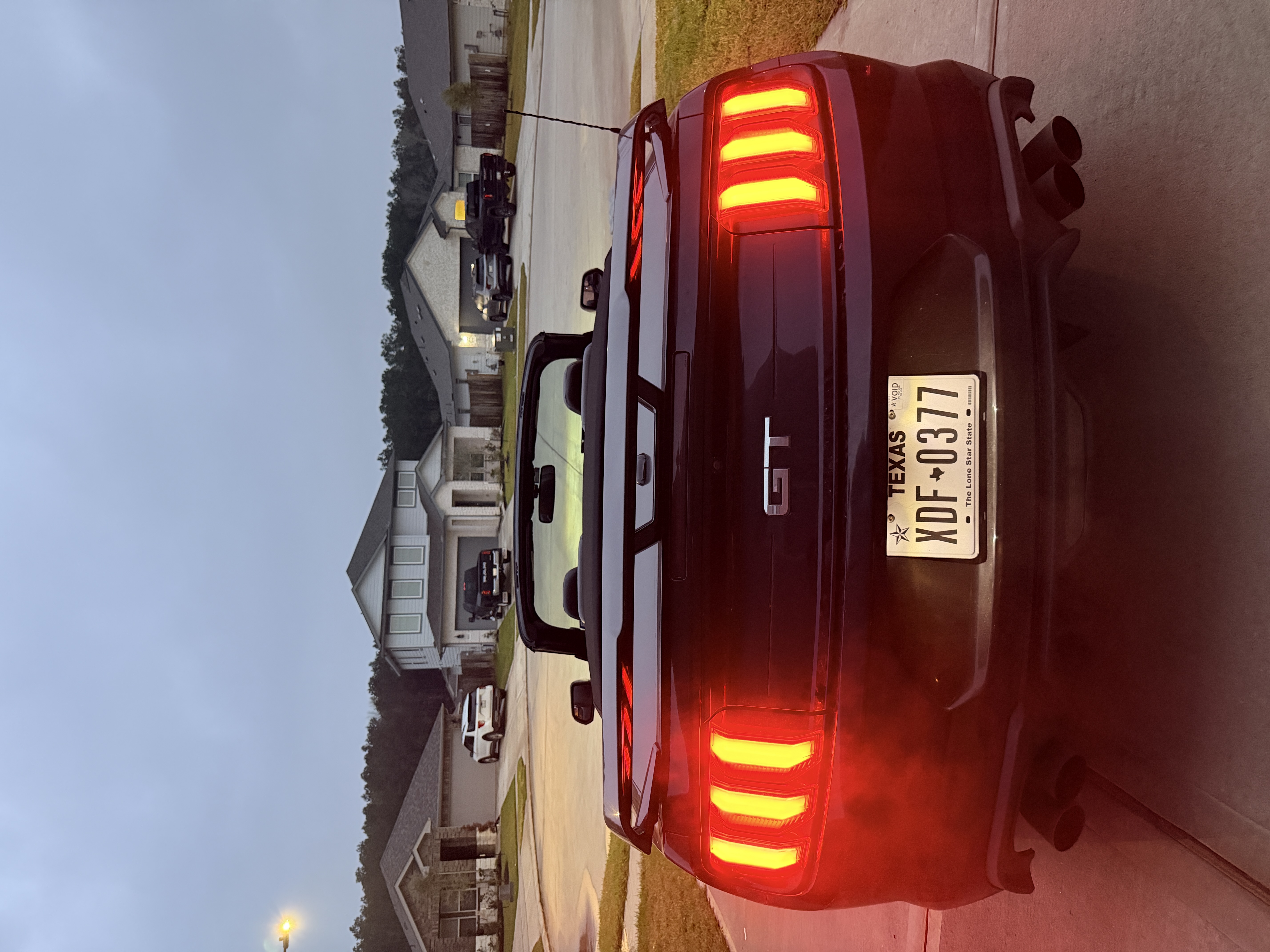 Used 2019 Ford Mustang GT Premium RWD image 6