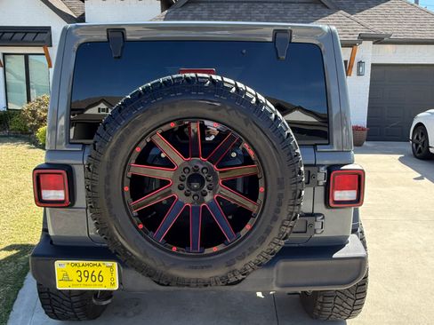 Used 2021 Jeep Wrangler Unlimited Sport image 10