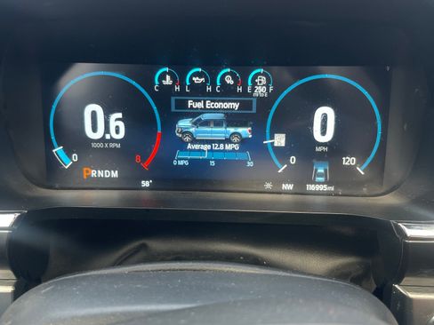 Used 2022 Ford F150 Lariat w/ Equipment Group 502A High image 17