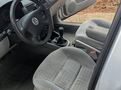 Used 2002 Volkswagen Jetta GLS image 27