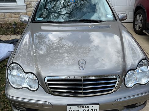 Used 2007 Mercedes-Benz C 230 Sedan image 8