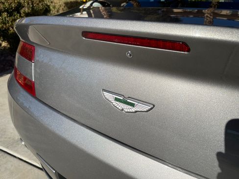 Used 2008 Aston Martin V8 Vantage Coupe 2D image 9