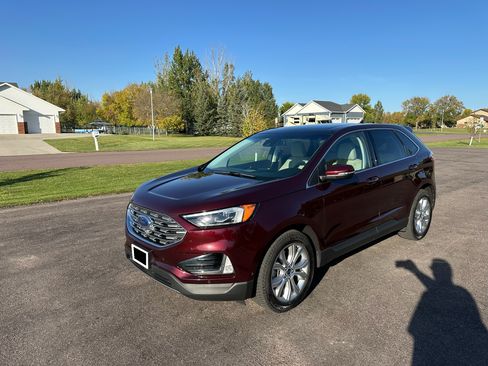 Used 2020 Ford Edge Titanium w/ Equipment Group 301A image 1