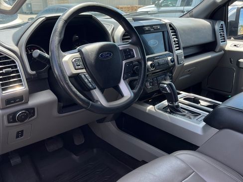 Used 2016 Ford F150 Lariat w/ Equipment Group 502A Luxury AWD/4WD image 2