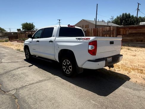 Used 2020 Toyota Tundra SR5 w/ TRD Off-Road Plus Package AWD/4WD image 10