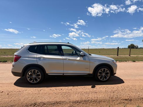 Used 2015 BMW X3 xDrive28i AWD/4WD image 2