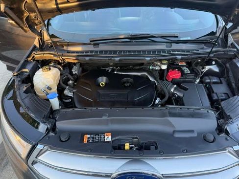 Used 2015 Ford Edge SEL FWD image 8