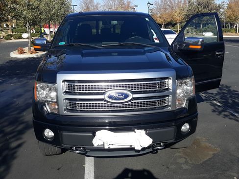 Used 2012 Ford F150 Platinum AWD/4WD image 5